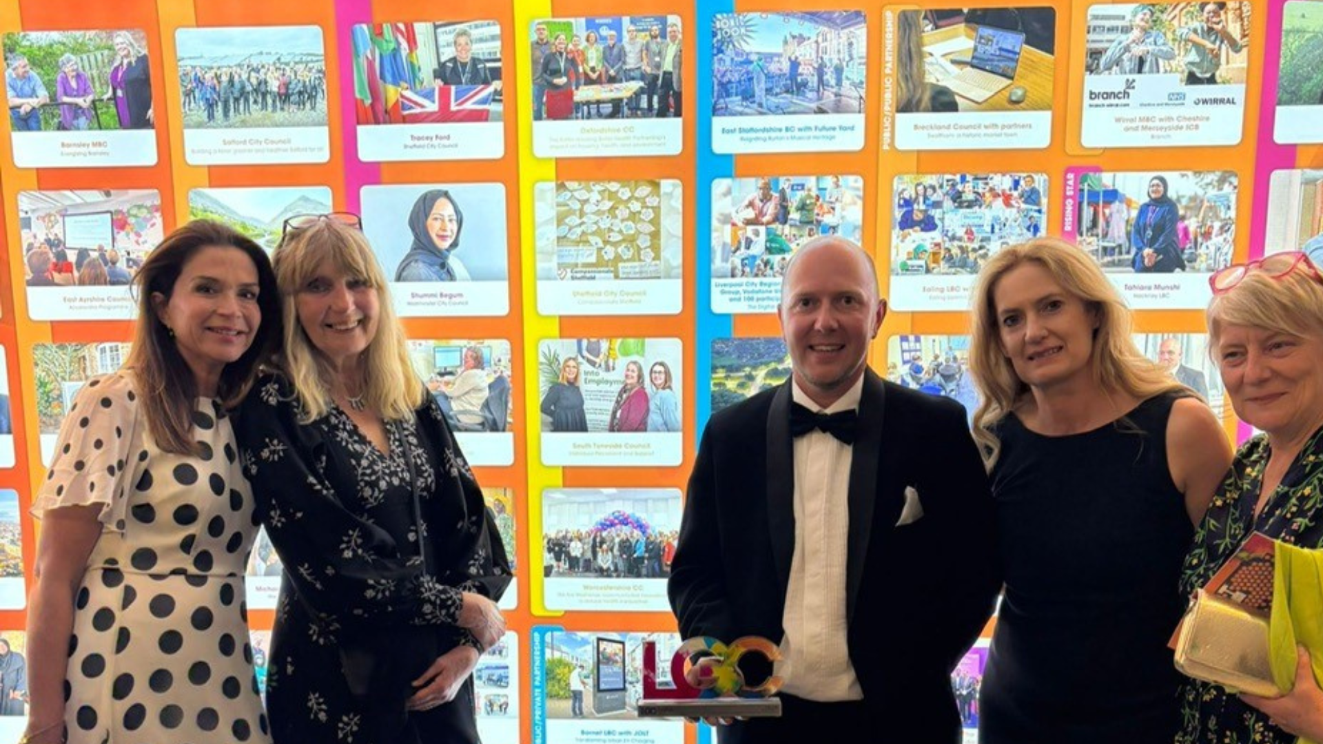 Caption (L-R) Caroline Kingston, Public Health, Worcestershire County Council, Lyn Libetta, Westlands Residents Association, Paul Probert, Vice Chair of Westlands Residents Association, Rachel Roberts, Headteacher, Westlands First School, and Pip Cavilla, Droitwich Wellbeing Hub.