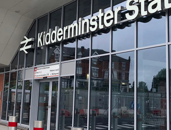The front of Kidderminster station