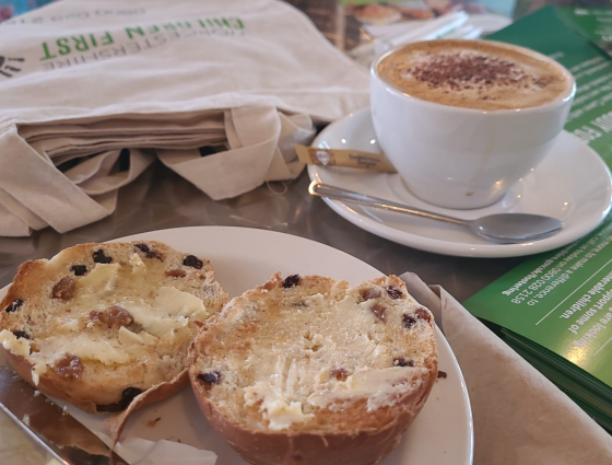 Tea and teacakes