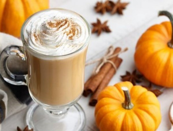 Glass latte cup with pumpkins on the side