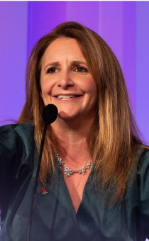 Lucy Porter 