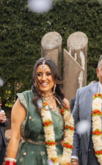Meena & Gurminder marry at County Hall