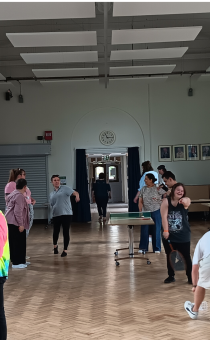 People at the do you see me moving event